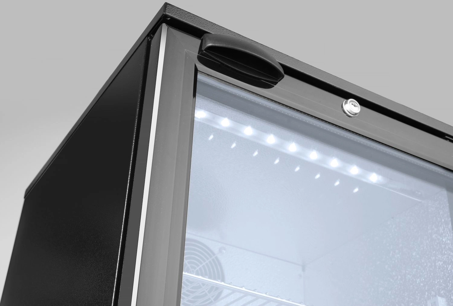 Lodówka barowa na napoje 118 l, aluminium, czarna, 2-10°C | ARKTIC 233900