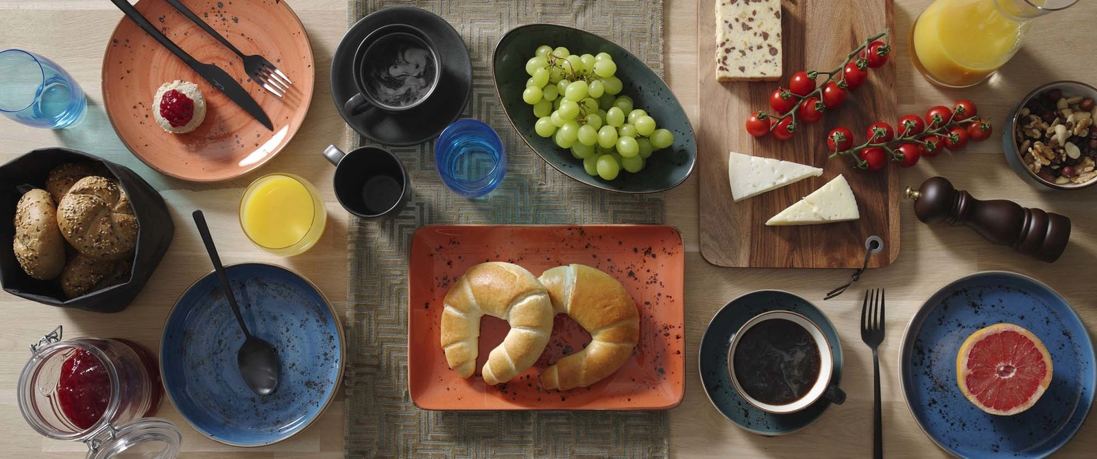 Talerz prostokątny porcelanowy Iris 21,5x18 cm | FINE DINE 778159