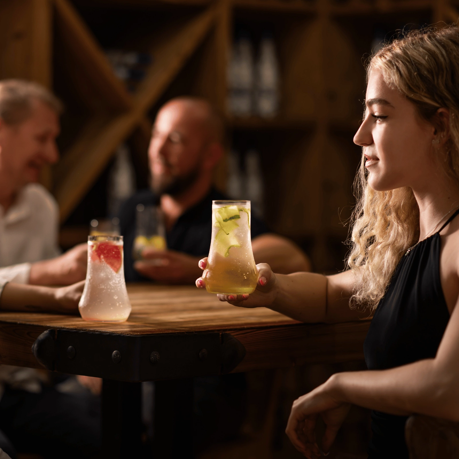 Szklanka wysoka Eclipse poj. 360ml | RONA 84111400