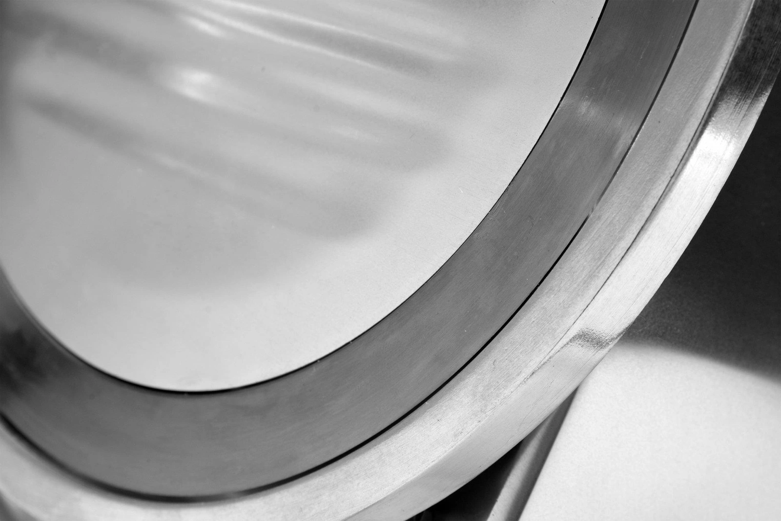 Krajalnica do wędlin śr. noża 25 cm | YATO YG-03120