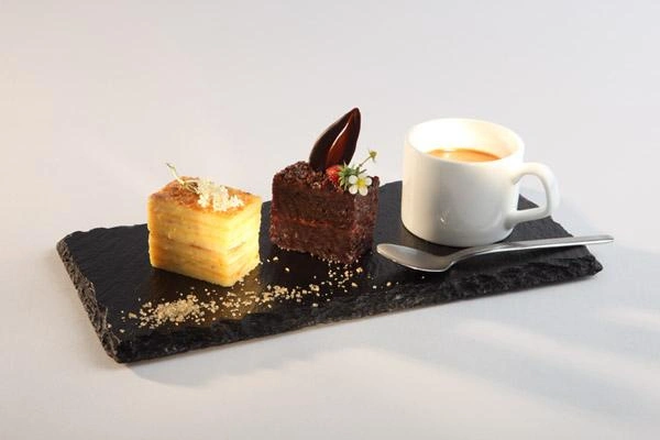 Płyta do prezentacji dań z łupku MORRA 25x12x0.7 cm | APS 986