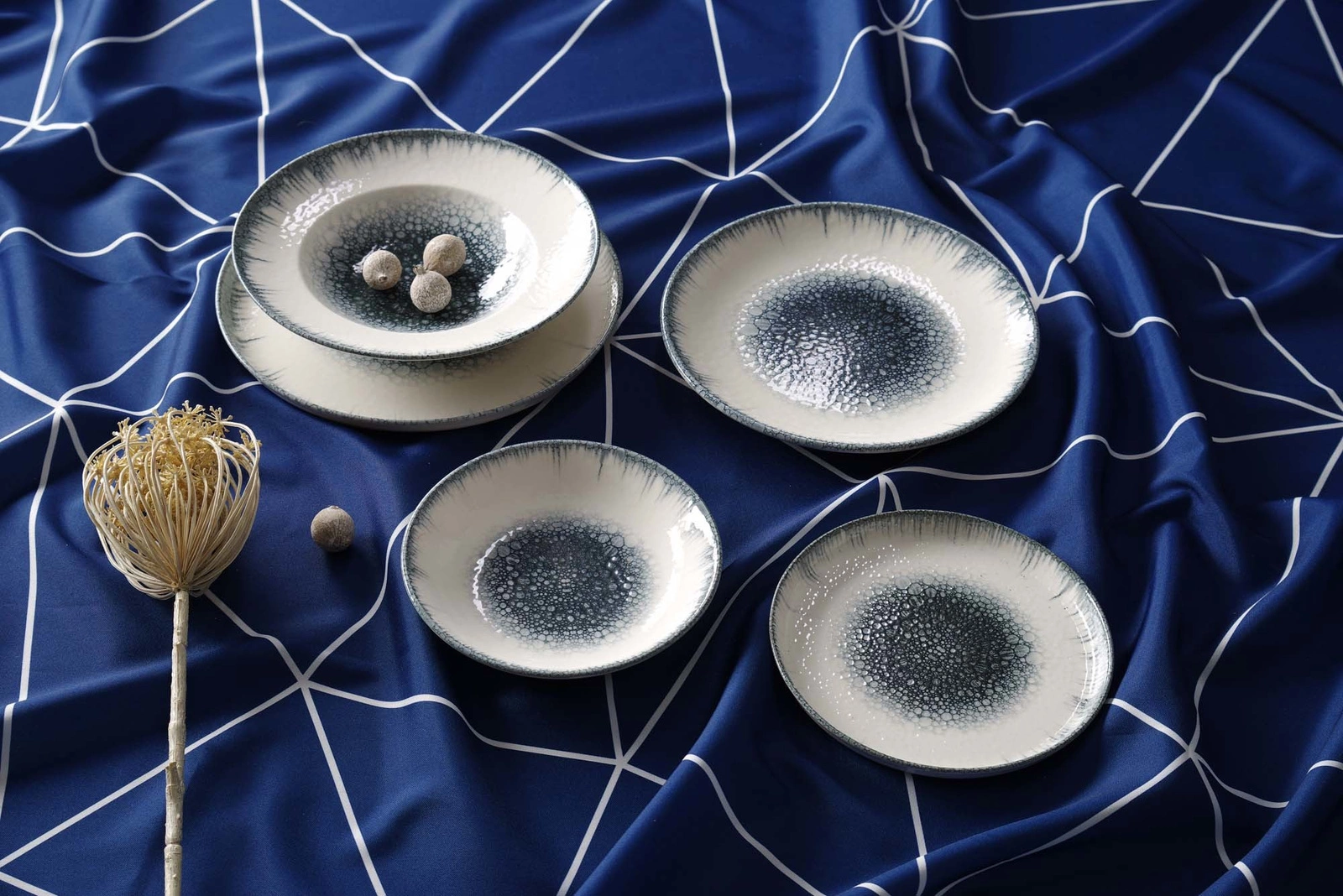 Talerz płytki Infinity śr. 30 cm | FINE DINE 789179