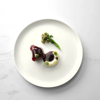 Talerz porcelanowy płytki z wysokim rantem, Pure - 30 cm | FINE DINE 763582