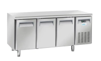Stół mroźniczy 3-drzwiowy z agregatem bocznym | ARKTIC 236741
